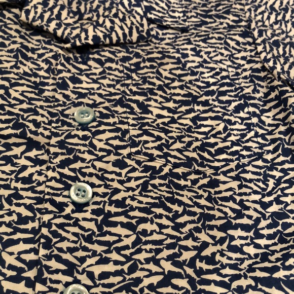 Tori Richard toddler (mini-me) button up shirt - Picture 3 of 4